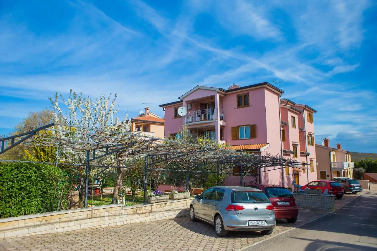 פורץ Apartments Lorena