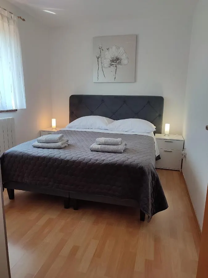 פורץ Apartments Lorena קרואטיה
