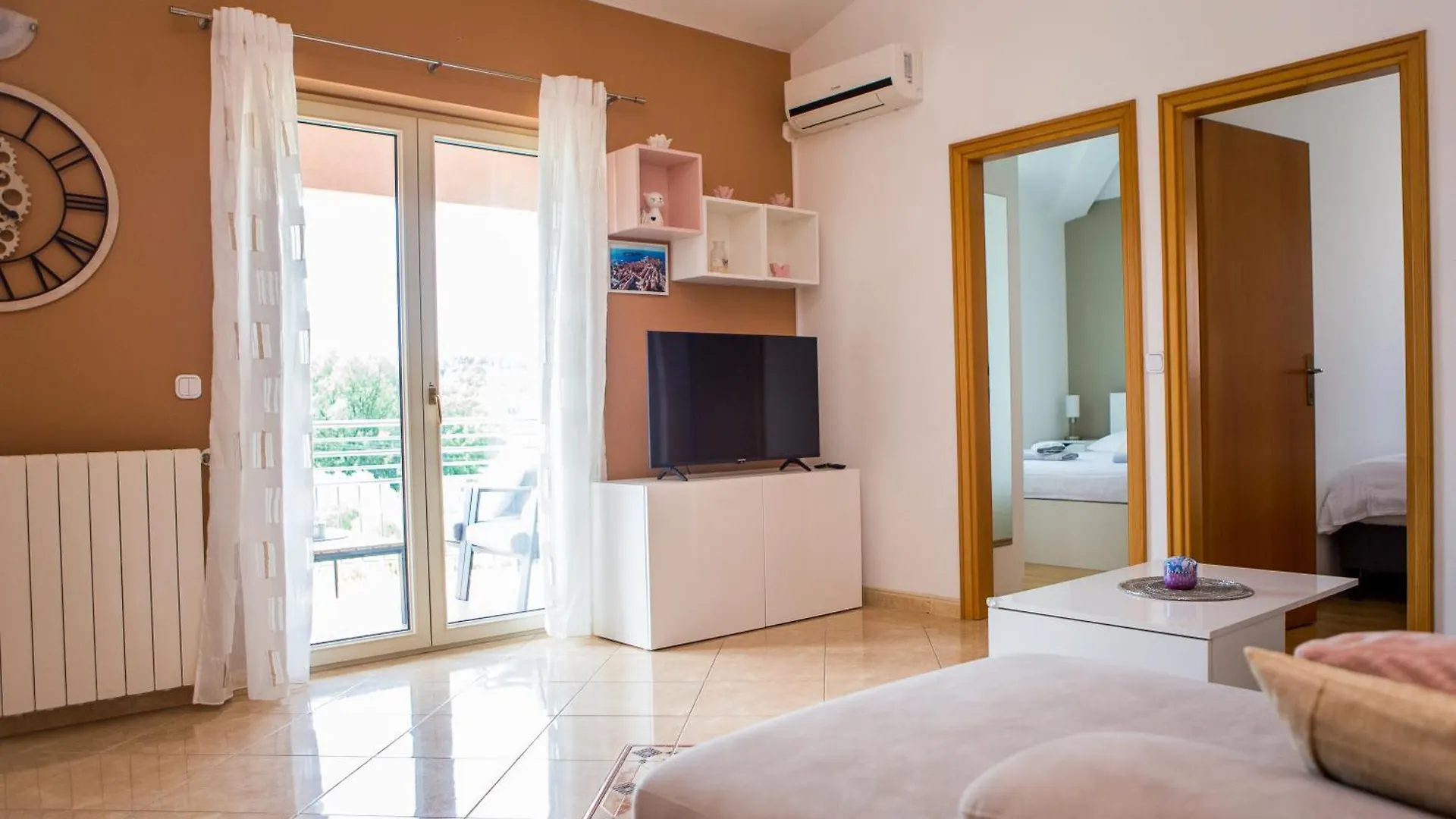 פורץ Apartments Lorena קרואטיה