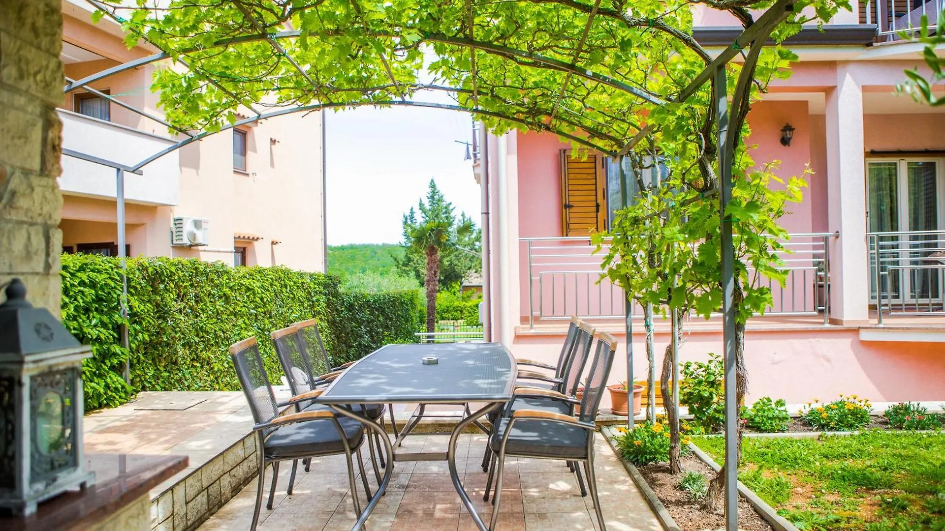 פורץ Apartments Lorena קרואטיה